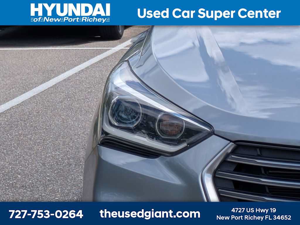 Used 2019 Hyundai Santa Fe XL FWD image 9