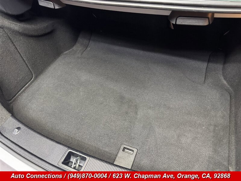 Used 2012 Mercedes-Benz C 250 Sedan image 30