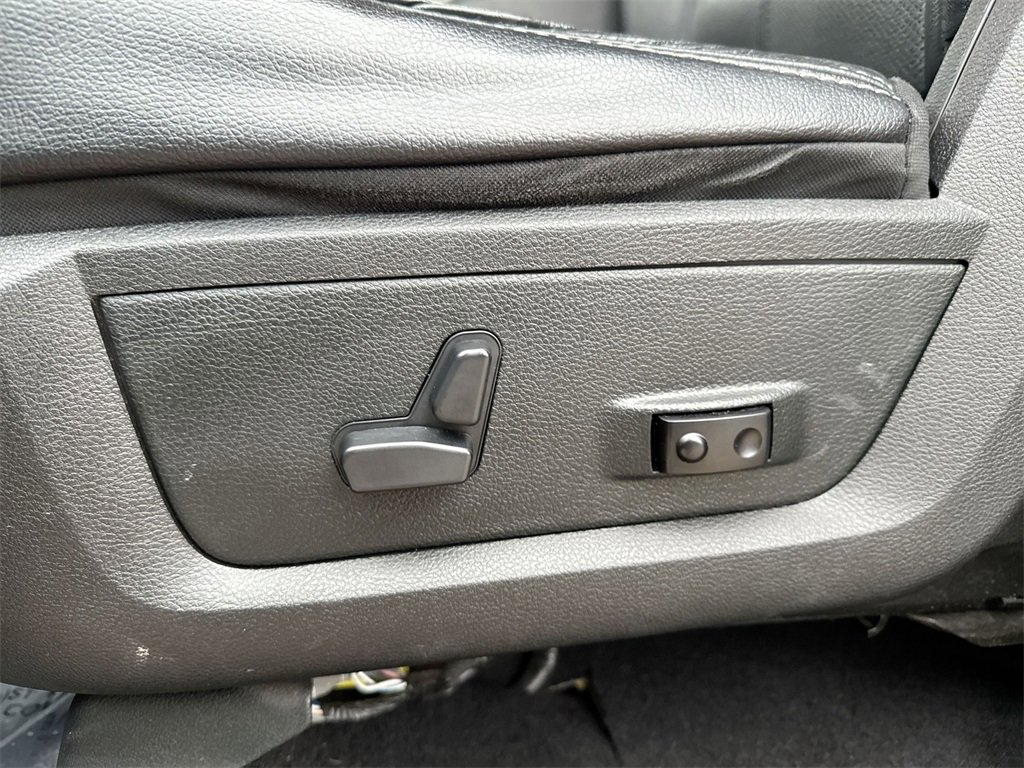 Used 2018 RAM 1500 Sport w/ Convenience Group image 14