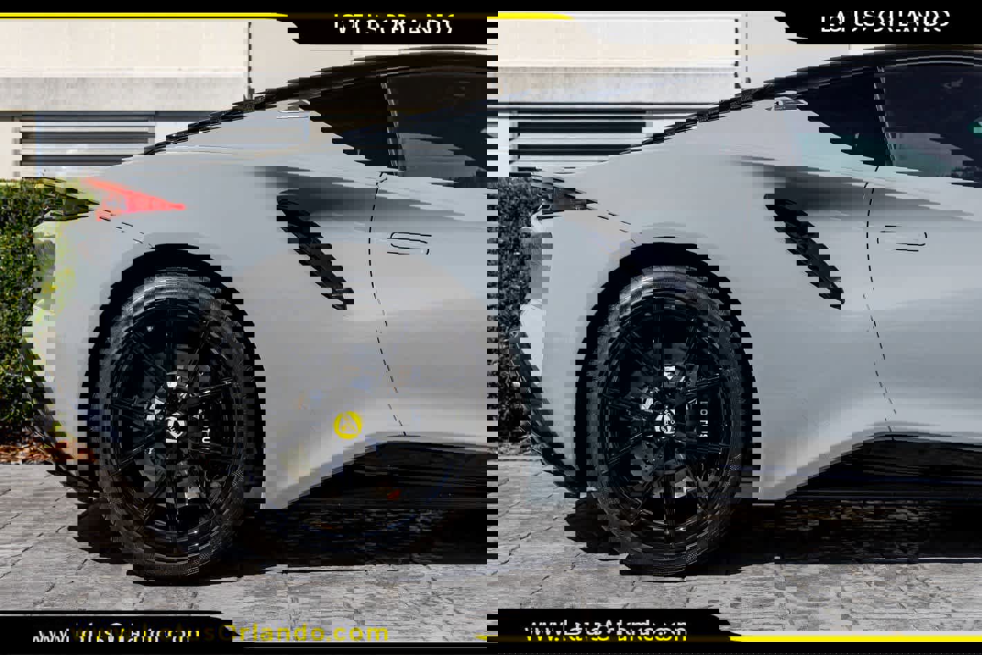 Used 2024 Lotus Emira First Edition image 19