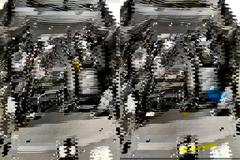 New 2025 Volkswagen Taos SE image 9