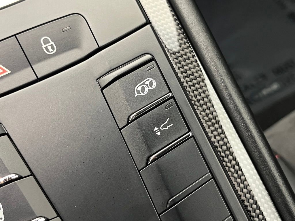 Used 2014 Porsche 911 GT3 image 17