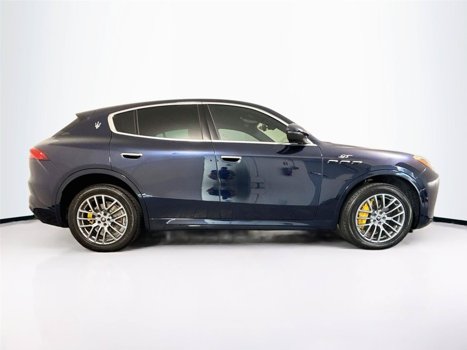 Used 2023 Maserati Grecale GT AWD/4WD image 36