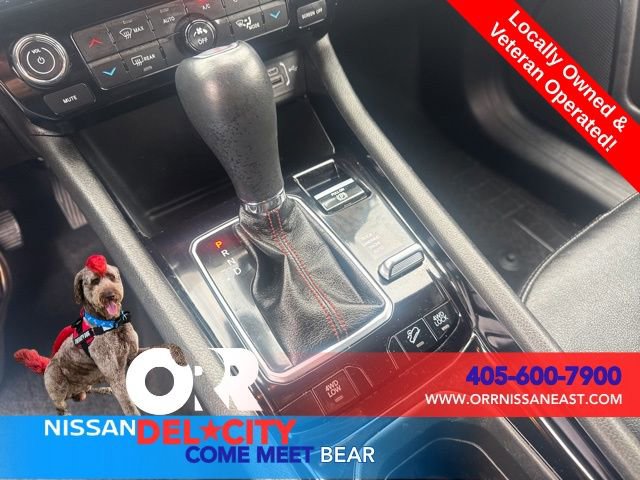 Used 2025 Jeep Compass Trailhawk image 26
