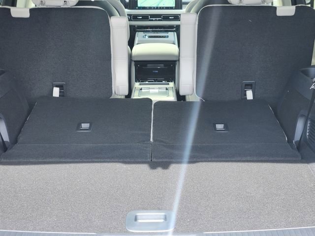 New 2026 Lincoln Aviator Reserve image 16