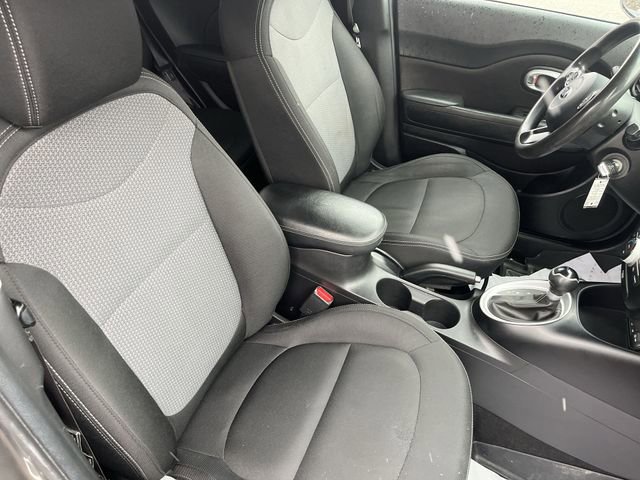 Used 2019 Kia Soul + image 29