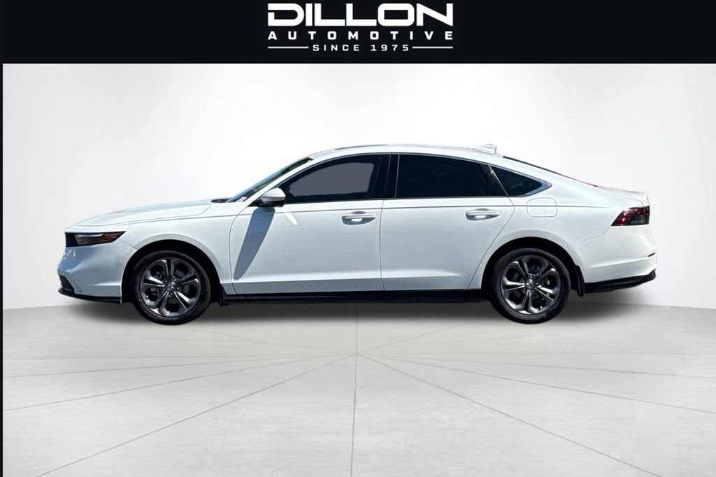 Used 2023 Honda Accord EX image 7