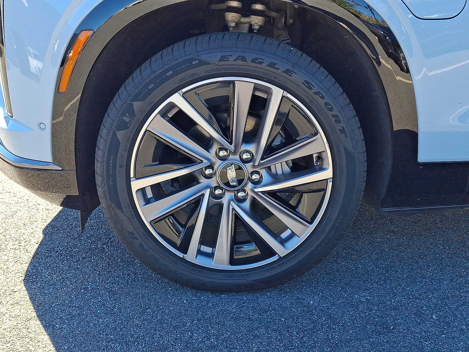 Used 2026 Cadillac Vistiq Sport AWD/4WD image 8