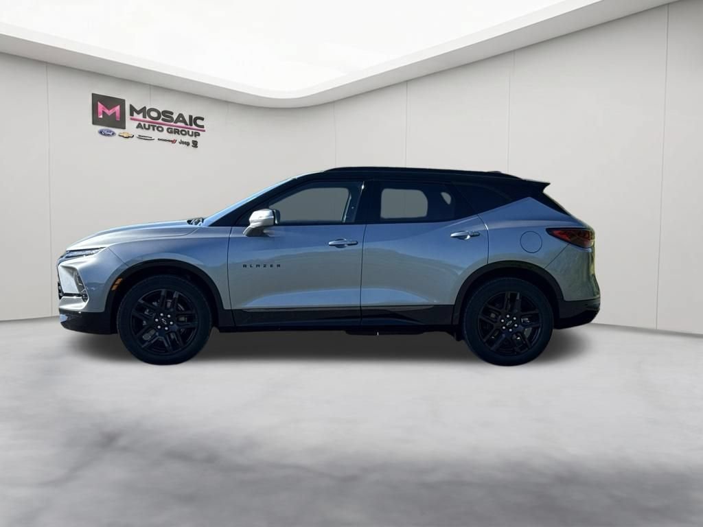 Used 2026 Chevrolet Blazer RS w/ Driver Confidence II Package AWD/4WD image 5