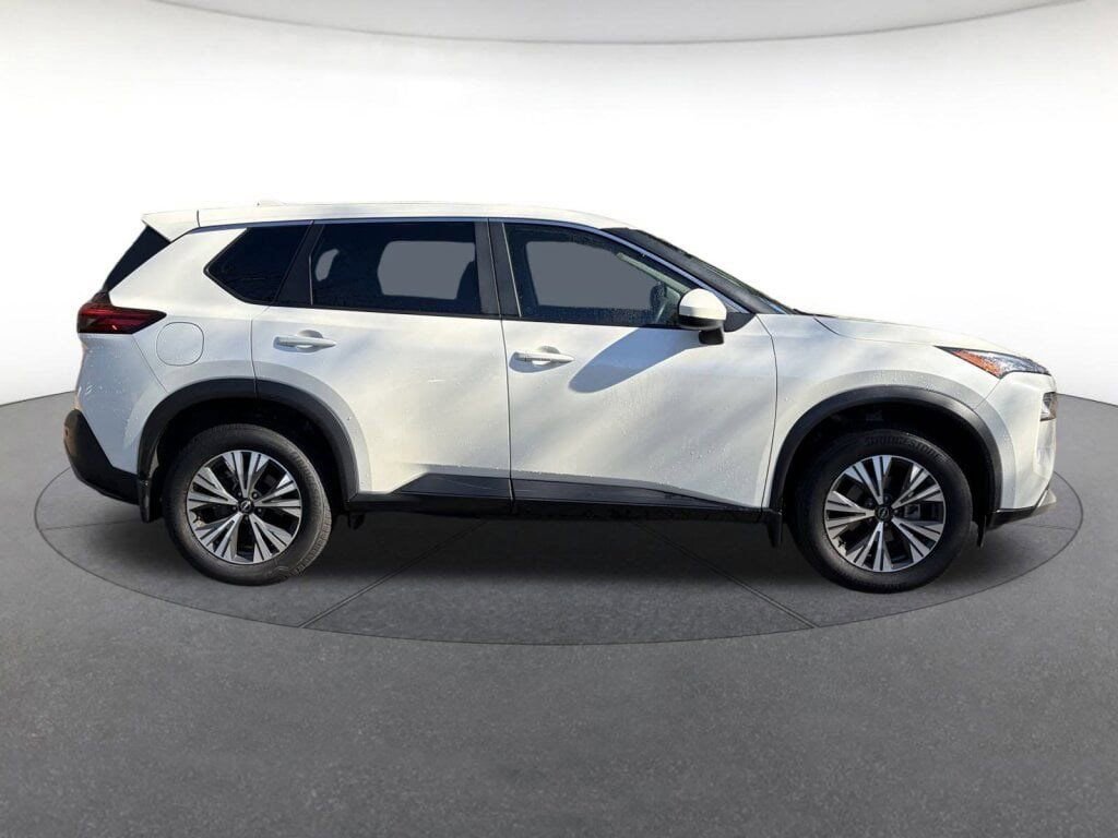 Certified 2023 Nissan Rogue SV image 6