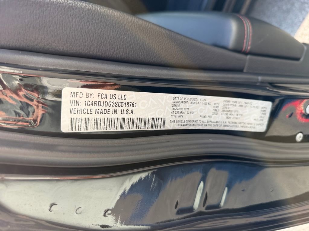 Used 2025 Dodge Durango GT image 30