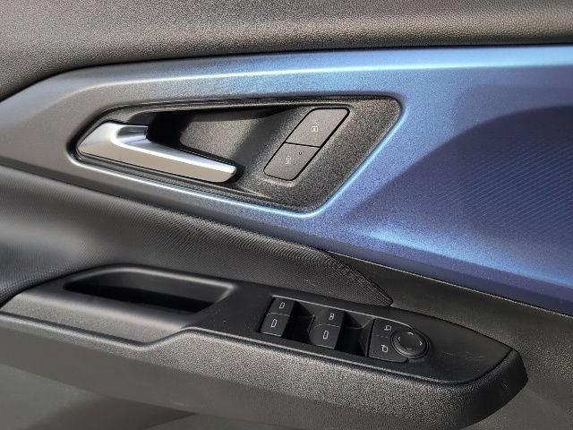 New 2026 Chevrolet Equinox EV LT AWD/4WD image 16