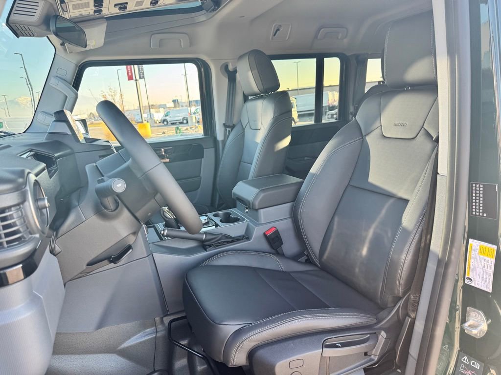 New 2025 INEOS Grenadier Fieldmaster Edition image 9