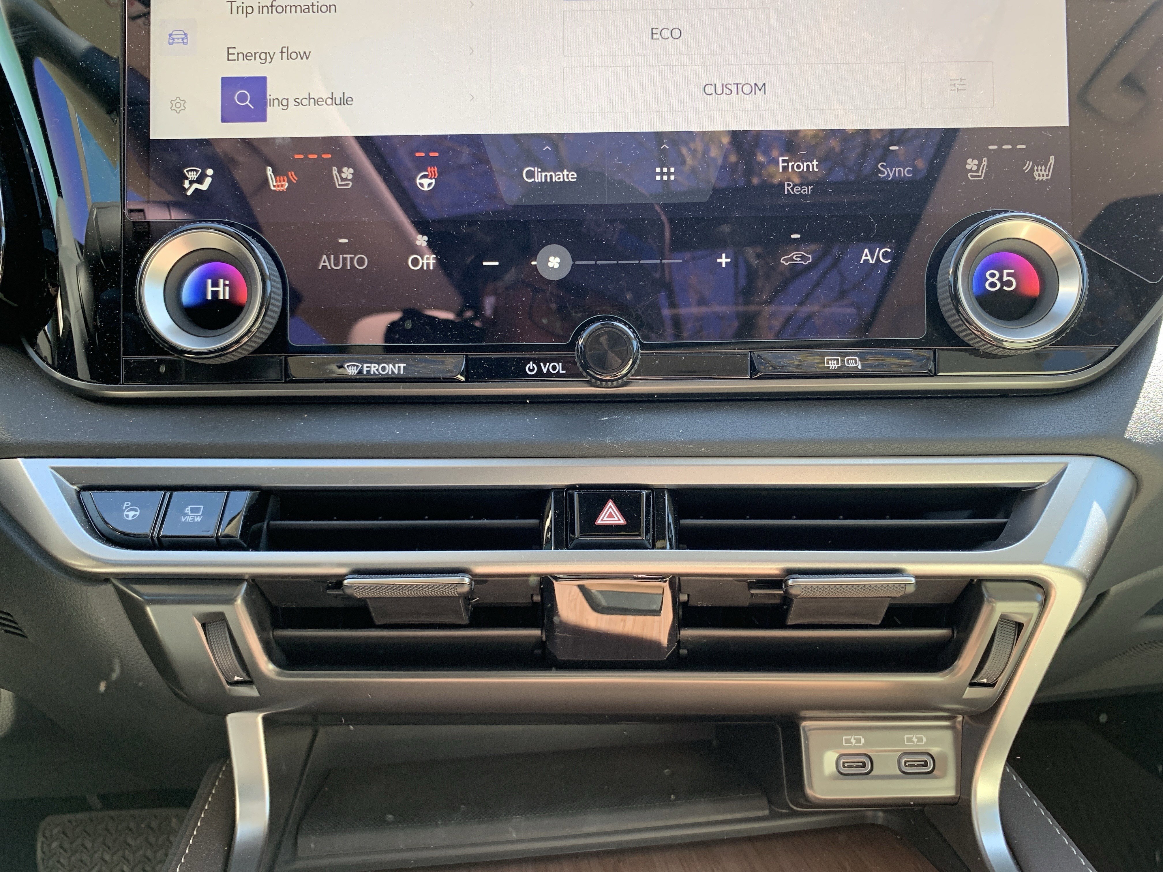 Used 2025 Lexus RX 450h 450h+ Luxury w/ Convenience Package image 29