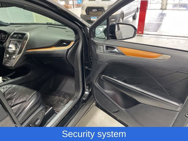 Used 2017 Lincoln MKC Reserve w/ Lincoln MKC Climate Package image 26