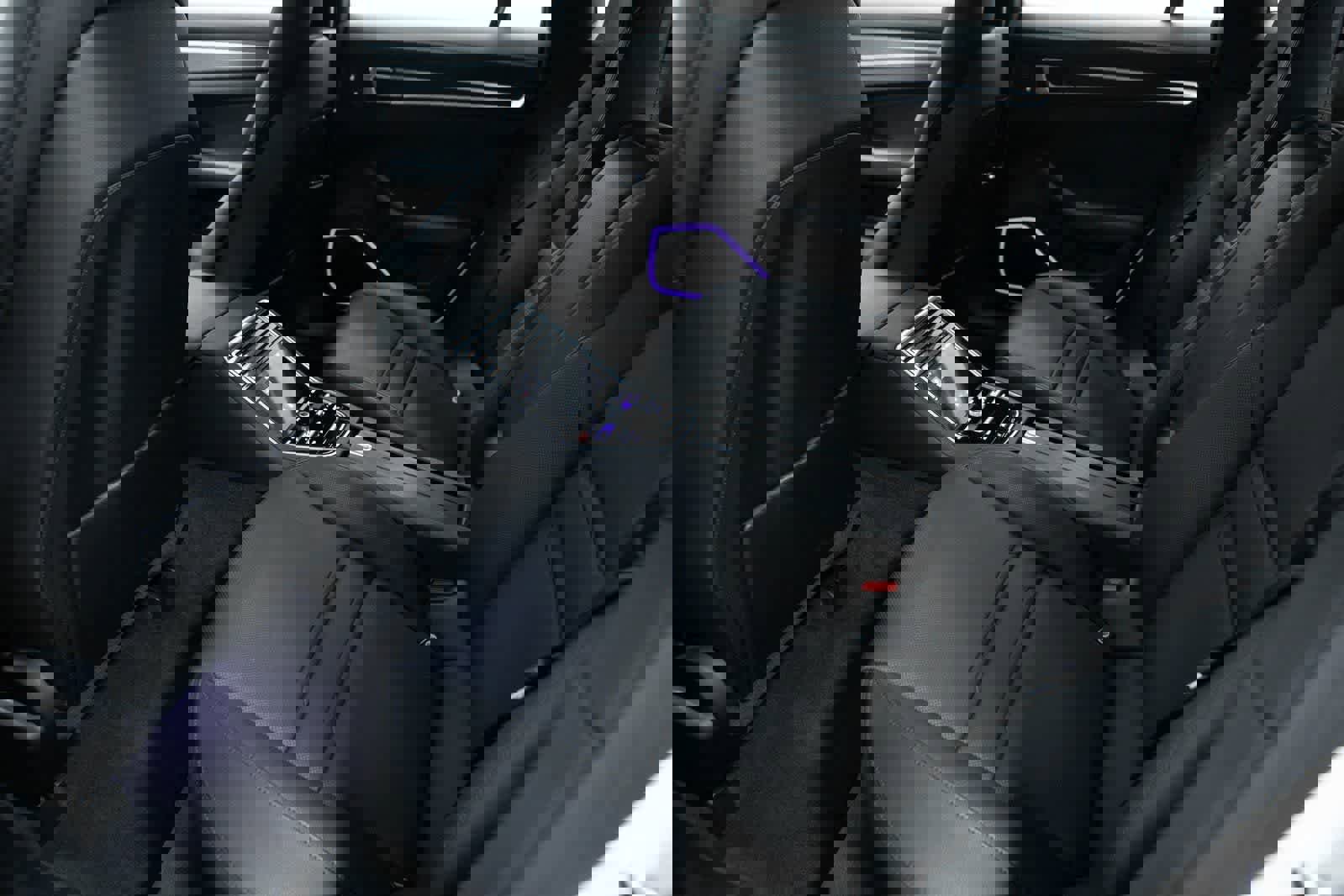 Certified 2023 Porsche Panamera Platinum Edition image 27