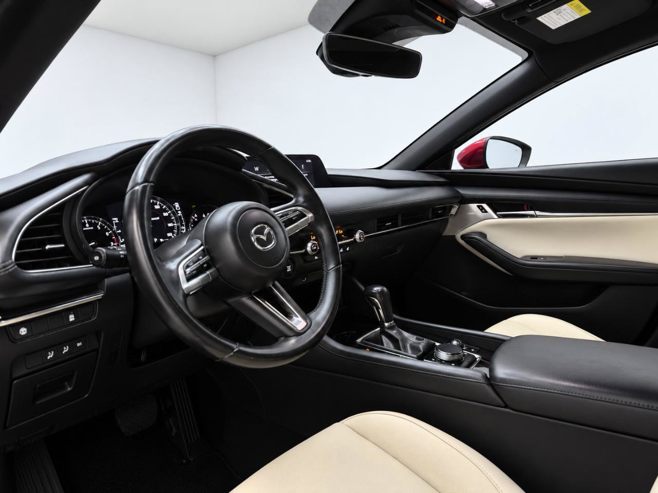 Used 2019 MAZDA MAZDA3 AWD Hatchback w/ Preferred Pkg image 39
