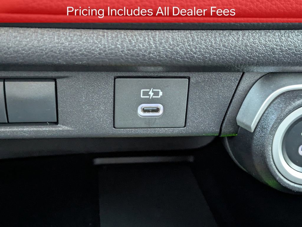 Used 2026 Toyota Grand Highlander FWD image 25