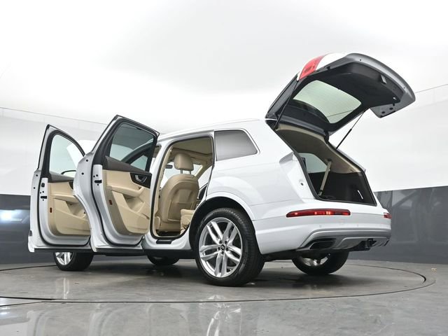 Used 2018 Audi Q7 3.0T Prestige w/ Prestige Package image 51