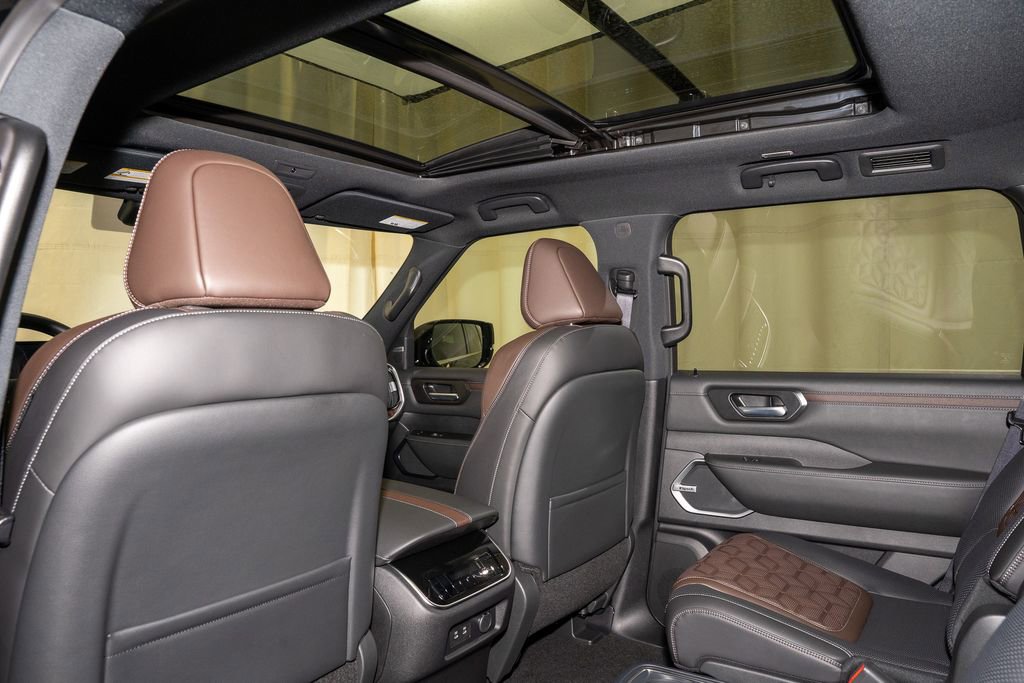 New 2026 Nissan Armada Platinum AWD/4WD image 10