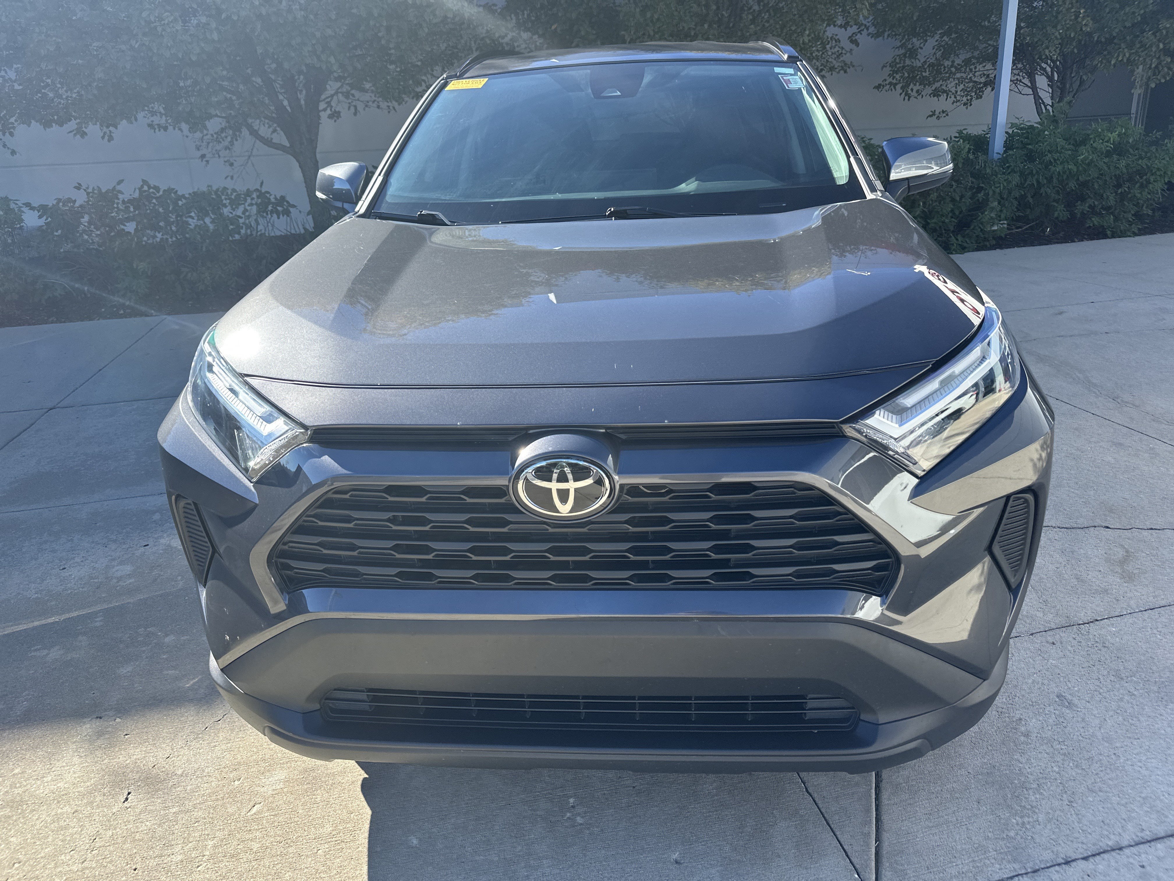 Used 2024 Toyota RAV4 XLE AWD/4WD image 5