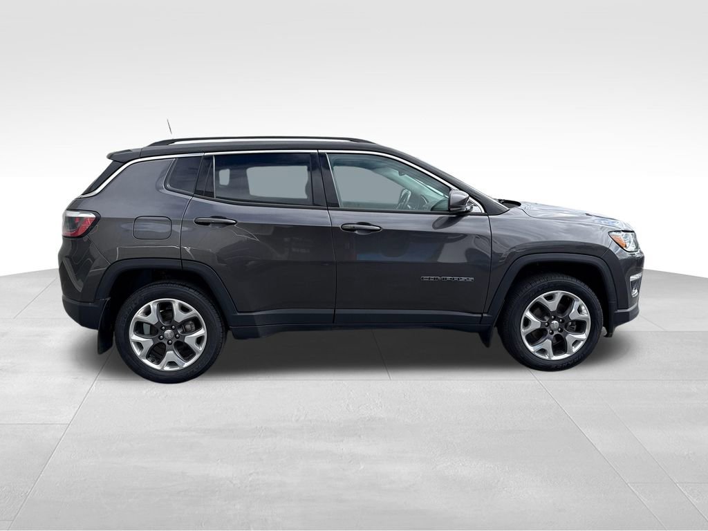 Used 2020 Jeep Compass Limited AWD/4WD image 27