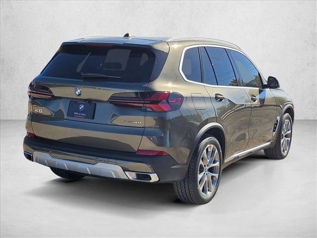 Used 2026 BMW X5 sDrive40i w/ Parking Assistance Package RWD image 2