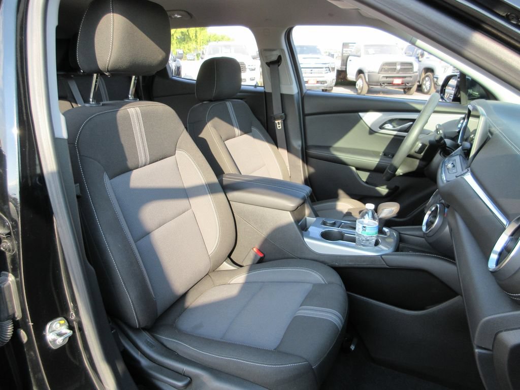 Certified 2025 Chevrolet Blazer LT w/ Redline Edition FWD image 21