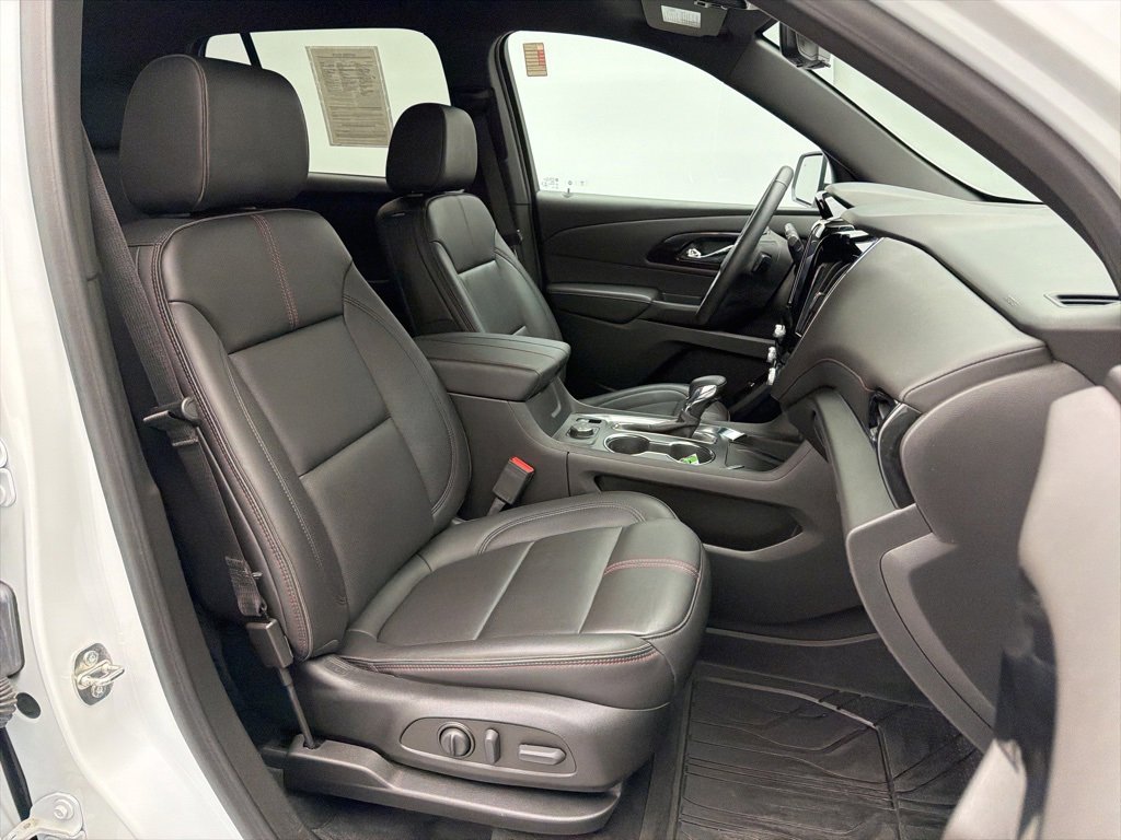 Certified 2023 Chevrolet Traverse RS image 58