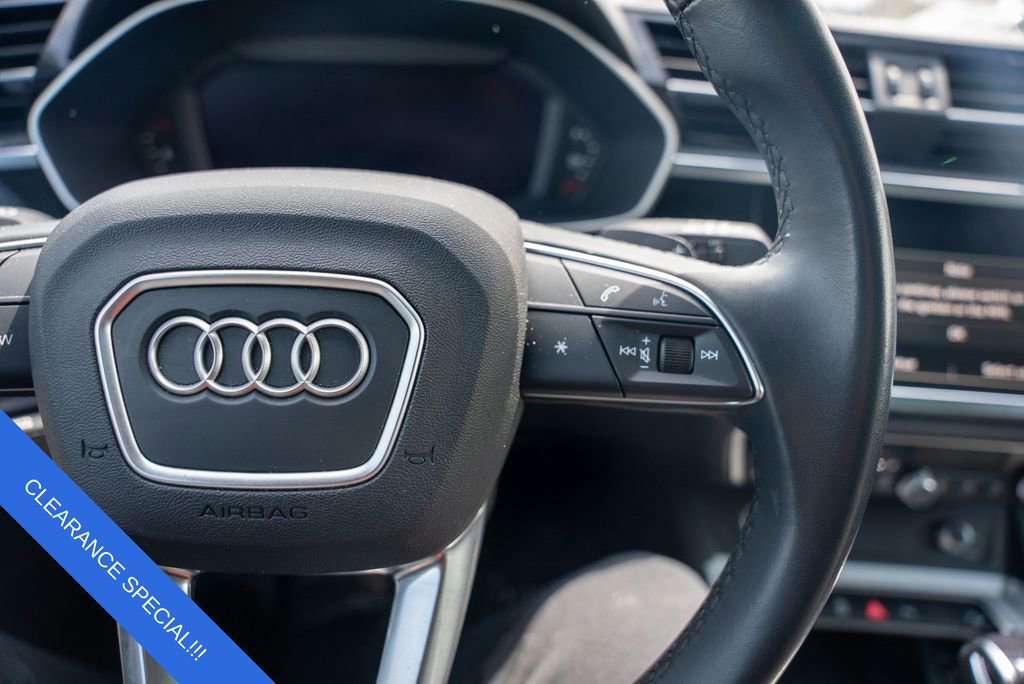 Used 2024 Audi Q3 2.0T Premium image 23