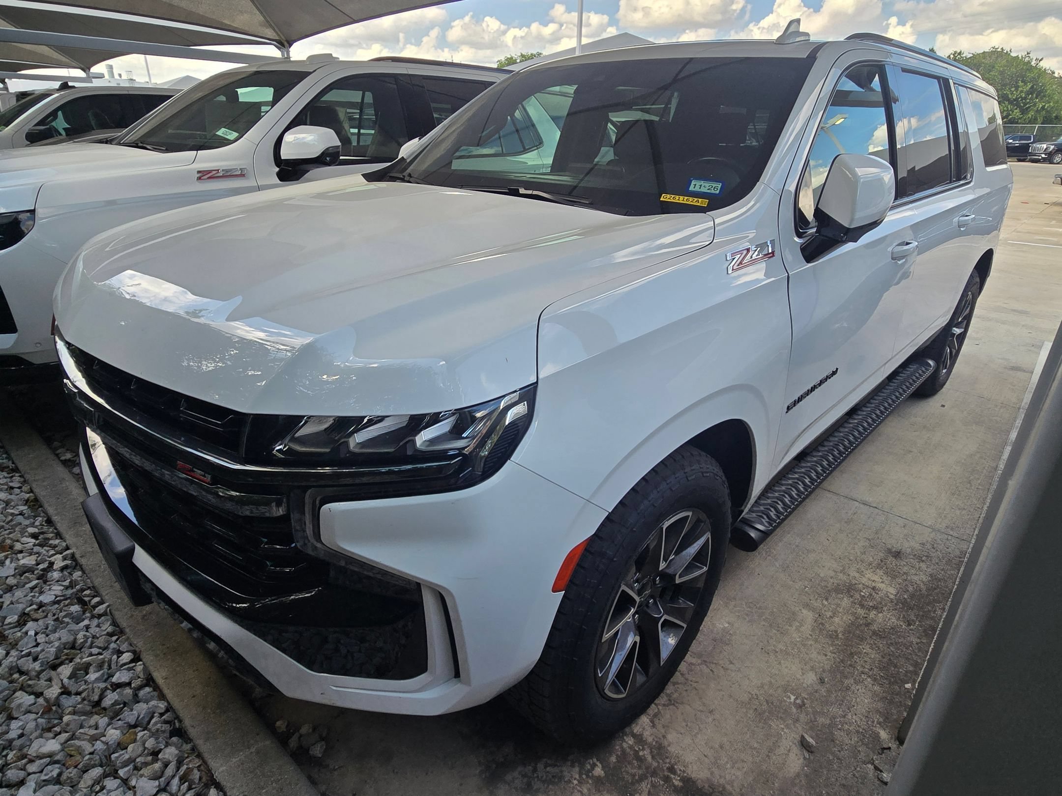 Certified 2022 Chevrolet Suburban Z71 w/ Z71 Off-Road Package AWD/4WD image 3