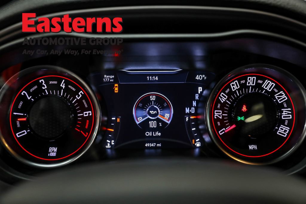 Used 2023 Dodge Challenger SXT image 18