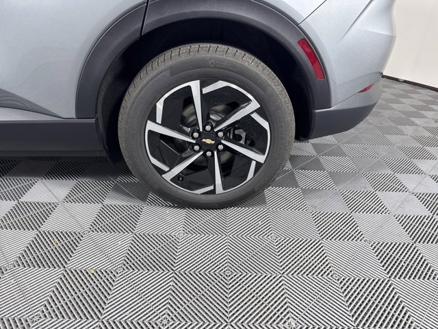 New 2026 Chevrolet Equinox EV LT image 10