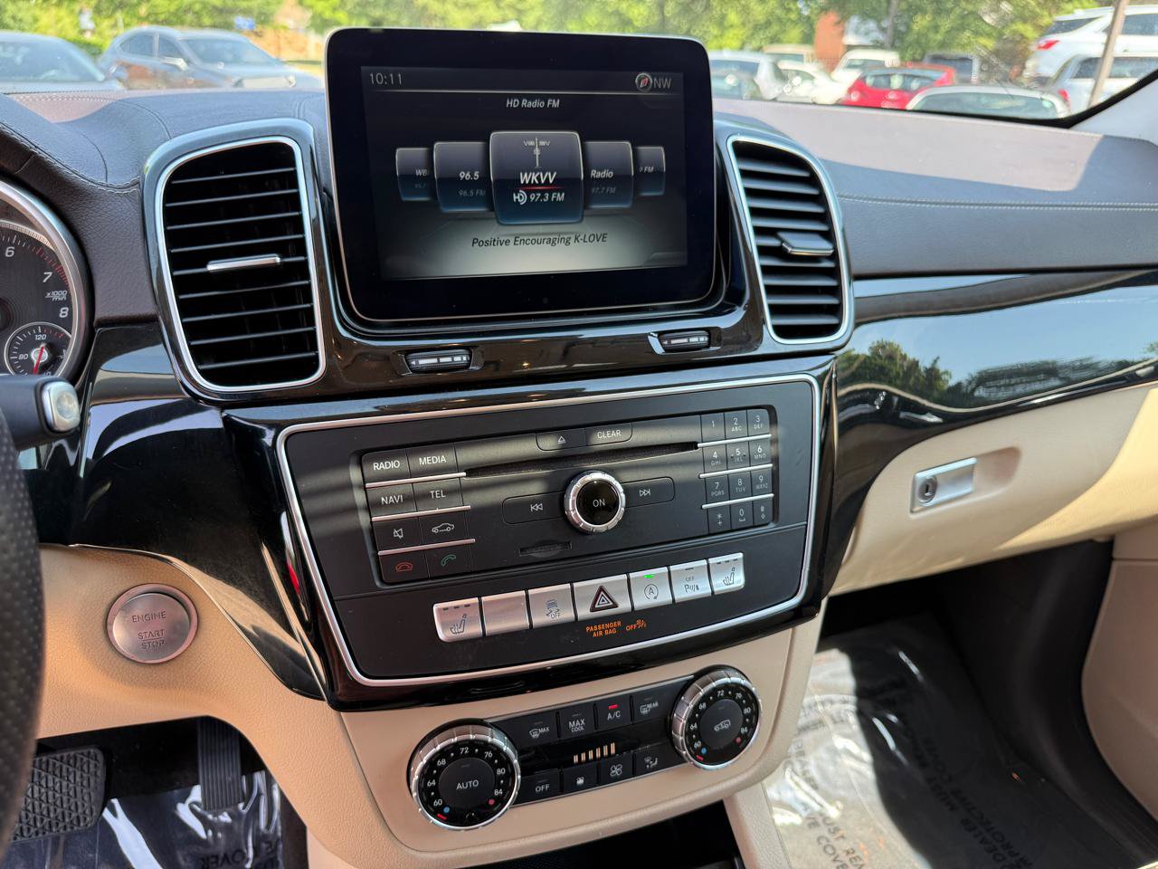 Used 2017 Mercedes-Benz GLS 450 4MATIC image 22