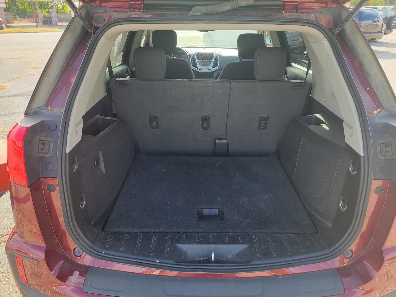 Used 2017 GMC Terrain SLE image 8