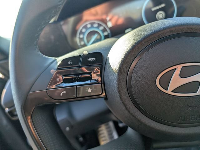 New 2026 Hyundai Elantra SEL FWD image 18