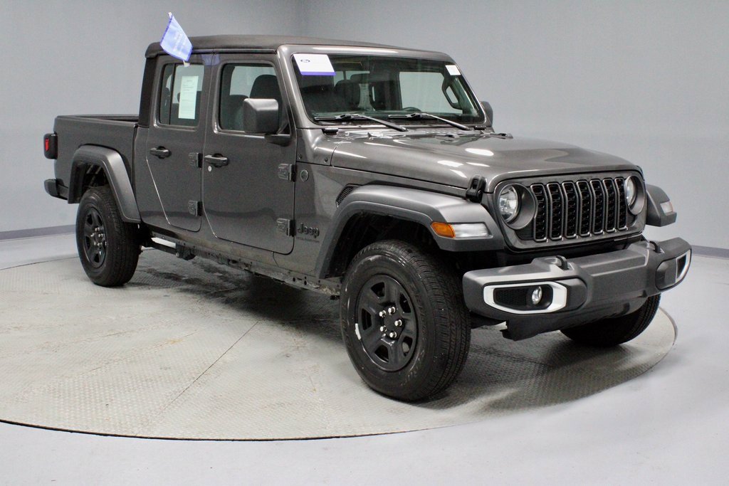 Used 2024 Jeep Gladiator Sport