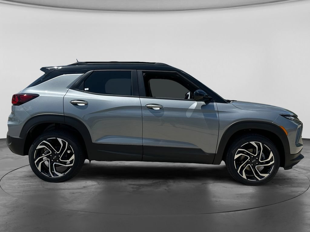 New 2026 Chevrolet TrailBlazer RS w/ Convenience Package AWD/4WD image 9