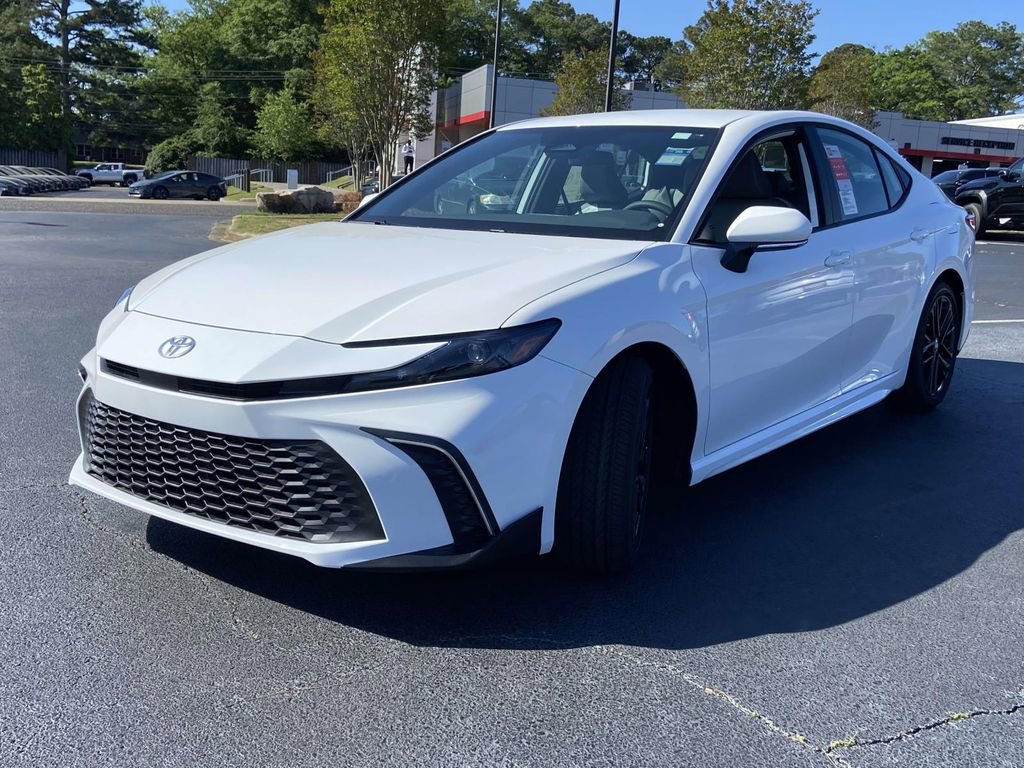 New 2026 Toyota Camry SE FWD image 7
