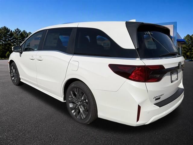 New 2027 Honda Odyssey Touring image 4