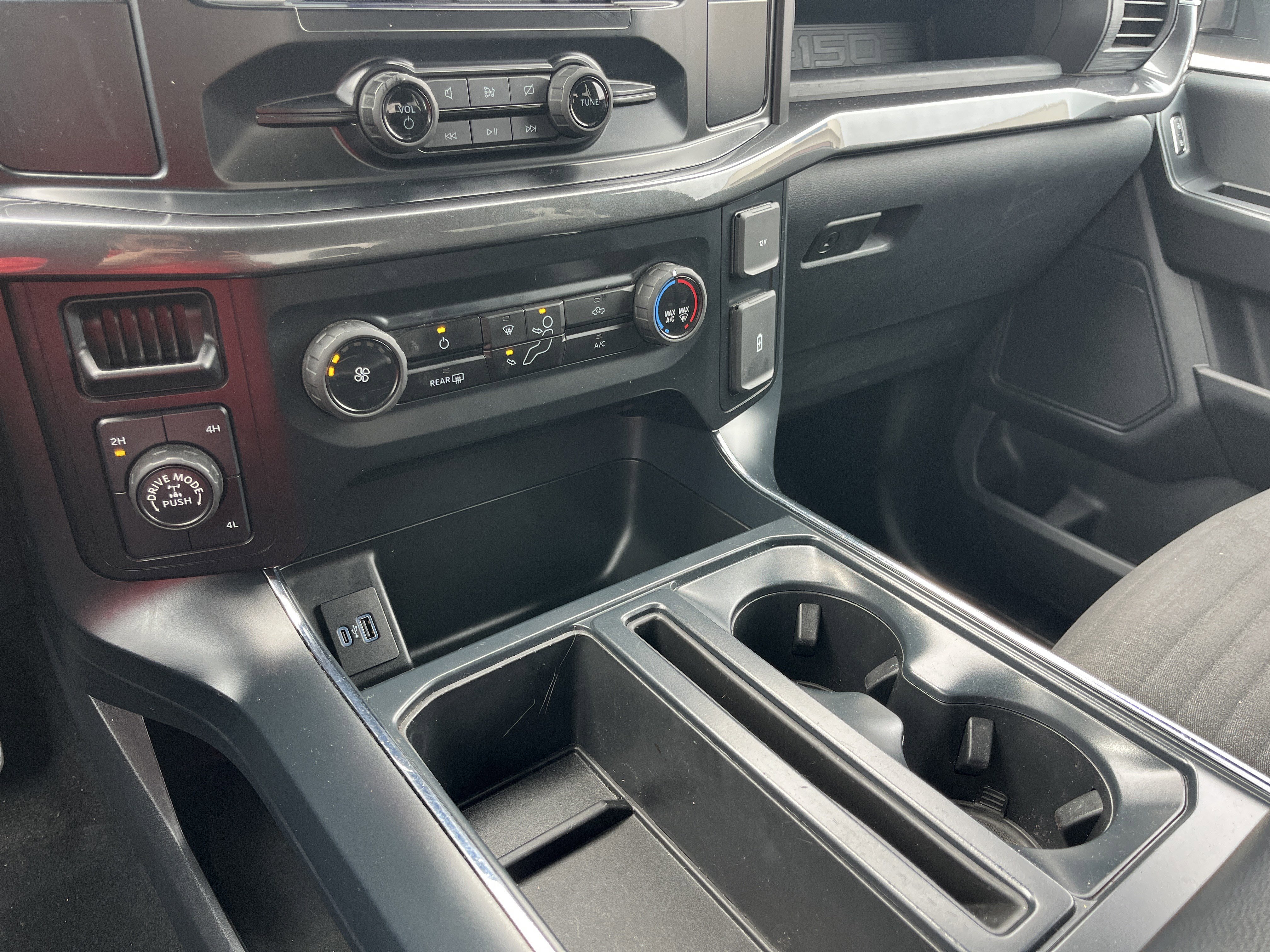 Used 2023 Ford F150 XL w/ STX Black Appearance Package image 10