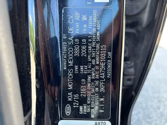 Used 2017 Kia Forte S FWD image 22