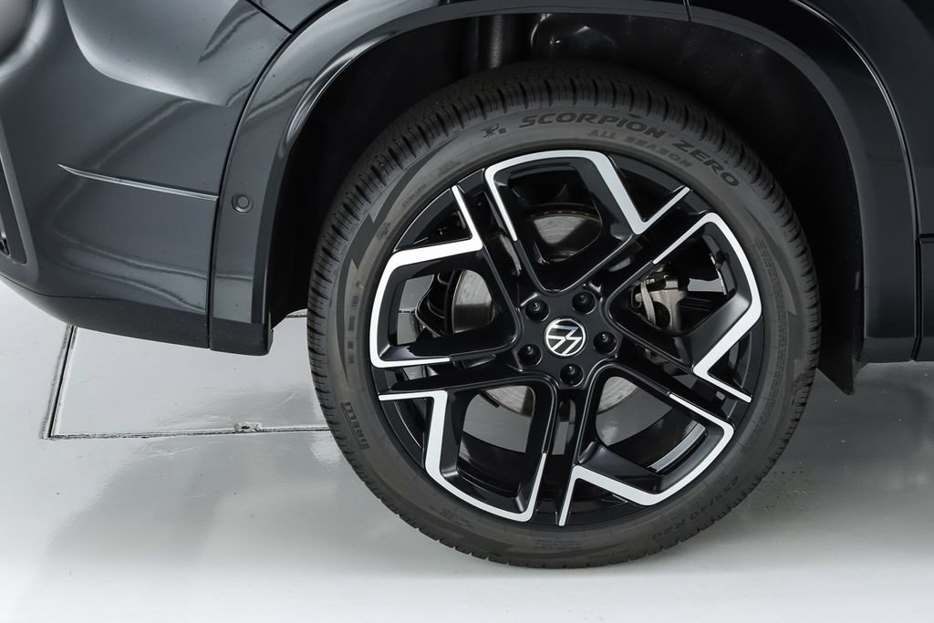 New 2026 Volkswagen Tiguan SEL R-Line AWD/4WD image 52