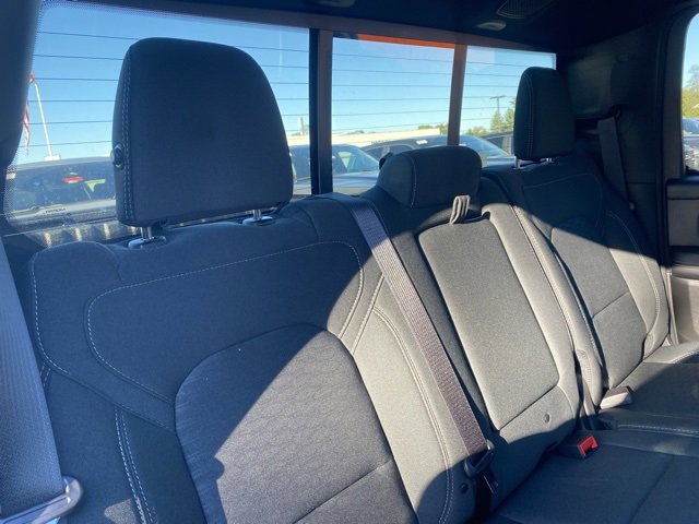 New 2026 RAM 1500 4x4 Crew Cab image 33