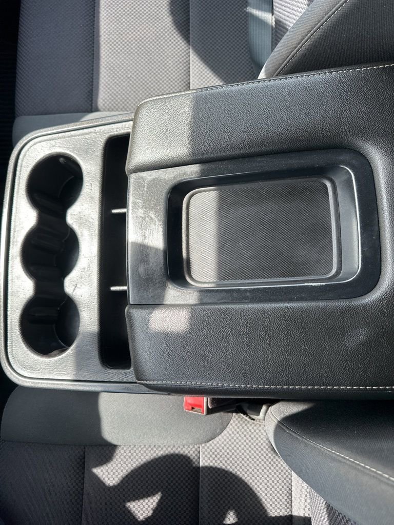 Used 2018 Chevrolet Silverado 1500 LT image 7