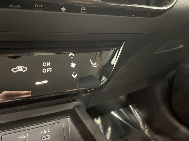 New 2026 Nissan Kicks SR w/ Cold Weather Package image 27