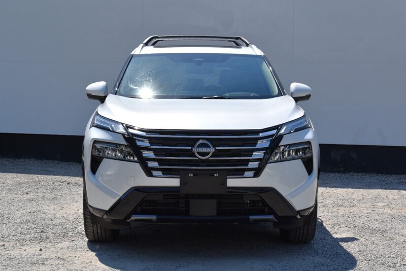Used 2026 Nissan Rogue Platinum w/ Platinum Premium Package AWD/4WD image 7