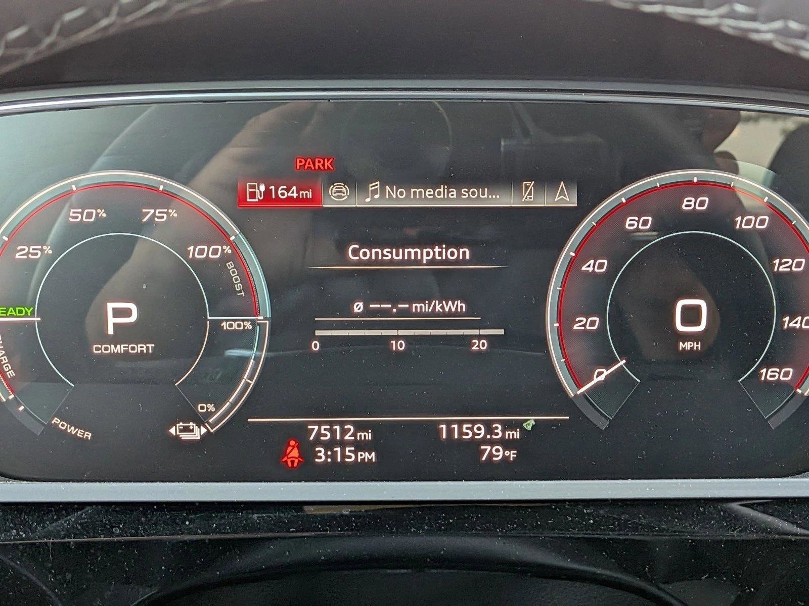 Certified 2024 Audi Q8 e-tron Premium Plus w/ Premium Plus Package AWD/4WD image 8