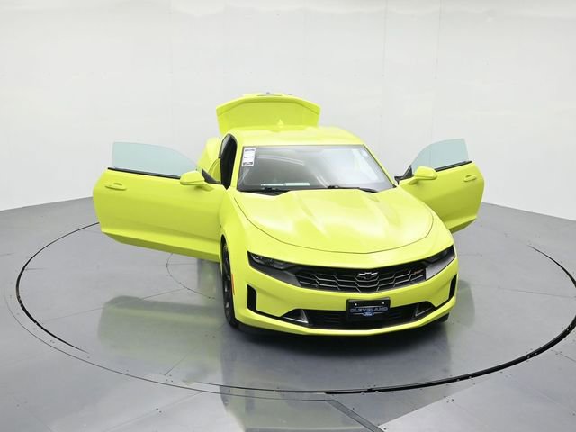 Used 2021 Chevrolet Camaro LT w/ RS Package image 45