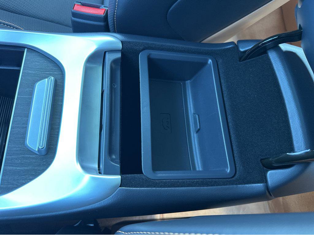 Used 2023 Lucid Air Touring image 28